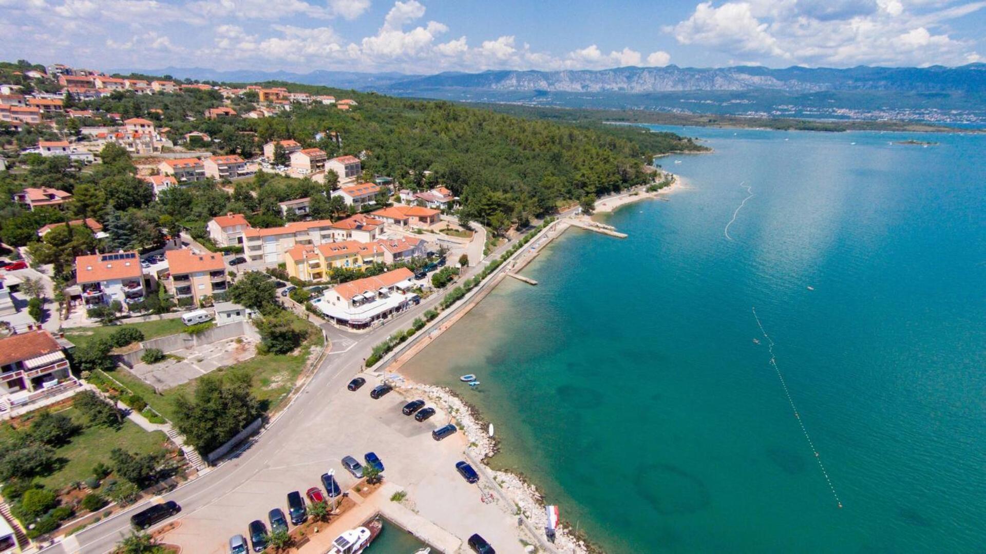 Nevenka K. Guest house Cizici